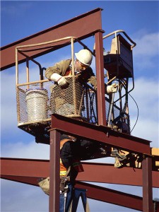 Fall arrest equipment can prevent serious injury
