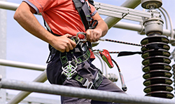 When Do You Need To Wear A Safety Harness? 