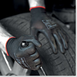 A Guide To PU Coated Gloves 