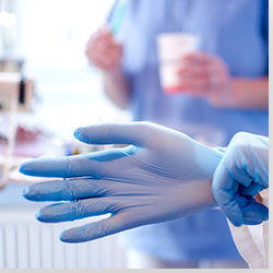 A Guide To Nitrile And Latex Gloves 